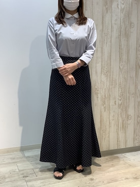 「TOKYO SHIRTS（トウキョウシャツ）の【透け防止】 形態安定ノンアイロン ラウンド 7分袖ビジネスワイシャツ（ビジネスシャツ、グレー系）」を使った、BRICK HOUSE by Tokyo Shirts 博多ゆめタウン店さん（レディース・163cm）の夏コーディネート