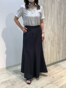 「TOKYO SHIRTS（トウキョウシャツ）の【吸水速乾】【COFREX】形態安定ノンアイロン ワイド 半袖ビジネスワイシャツ（ビジネスシャツ、ブルー系）」を使った、BRICK HOUSE by Tokyo Shirts 博多ゆめタウン店さん（レディース・163cm）の夏コーディネート