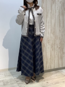 「TOKYO SHIRTS（トウキョウシャツ）のツイード風 クルーネック ジャケット（ノーカラージャケット、グレー系）」を使った、BRICK HOUSE by Tokyo Shirts 博多ゆめタウン店さん（レディース・164cm）の春コーディネート