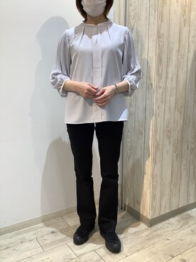 「アイテム（シャツ/ブラウス、シルバー系）」を使った、BRICK HOUSE by Tokyo Shirts 博多ゆめタウン店さん（レディース・158cm）の春コーディネート