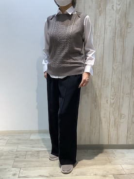 「アイテム（ビジネスシャツ）」を使った、BRICK HOUSE by Tokyo Shirts 博多ゆめタウン店さん（レディース・164cm）の秋コーディネート
