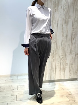 「アイテム（ビジネスシャツ）」を使った、BRICK HOUSE by Tokyo Shirts 博多ゆめタウン店さん（レディース・160cm）の秋コーディネート
