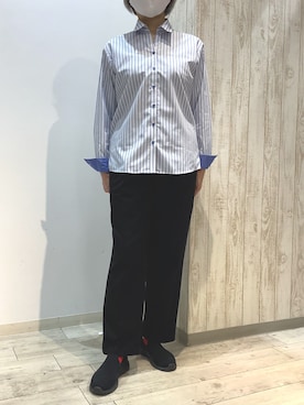 「TOKYO SHIRTS（トウキョウシャツ）の形態安定ノンアイロン スキッパー 長袖ビジネスワイシャツ（ビジネスシャツ、ブルー系）」を使った、BRICK HOUSE by Tokyo Shirts 博多ゆめタウン店さん（レディース・164cm）の春コーディネート