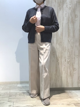 「アイテム（ビジネスシャツ）」を使った、BRICK HOUSE by Tokyo Shirts 博多ゆめタウン店さん（レディース・164cm）の冬コーディネート