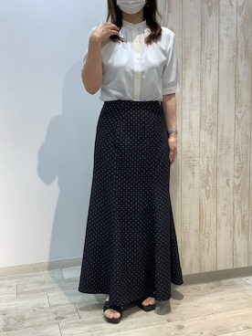 「TOKYO SHIRTS（トウキョウシャツ）の【吸水速乾】【COFREX】配色 ギャザー衿 ブラウス 五分袖 レディースデザインシャツ（シャツ/ブラウス、ブルー系）」を使った、BRICK HOUSE by Tokyo Shirts 博多ゆめタウン店さん（レディース・163cm）の夏コーディネート