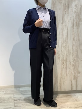「アイテム（ビジネスシャツ）」を使った、BRICK HOUSE by Tokyo Shirts 博多ゆめタウン店さん（レディース・164cm）の秋コーディネート