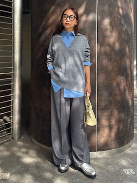 「アイテム（ローファー、シルバー系）」を使った、azusaさん（レディース・153cm）の秋コーディネート