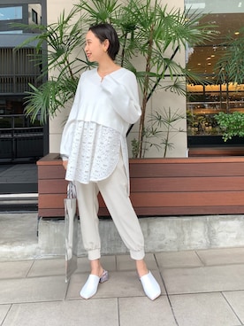 「アイテム（トートバッグ、シルバー系）」を使った、azusaさん（レディース・153cm）の冬コーディネート