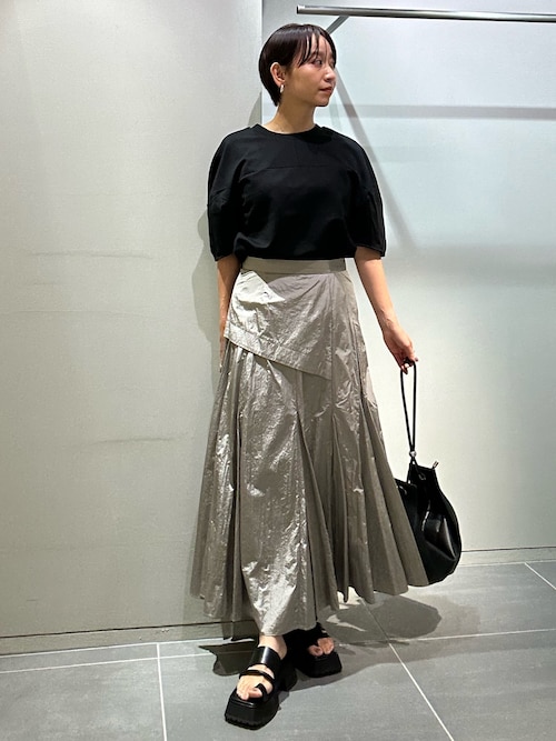 ELENDEEK（エレンディーク） スカート ナイロンボリュームフレア