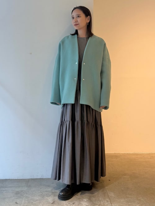 セール】フォルムショートウールコート（ノーカラージャケット