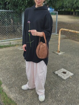 「FIRMUM（フィルマム）のアイテム」を使った、すにーさん（レディース・162cm）の夏コーディネート