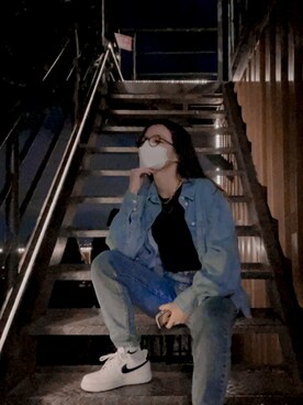 「AIR FORCE 1」｜「アイテム（デニムジャケット）」を使った、Milanさん（レディース・155cm）の秋コーディネート