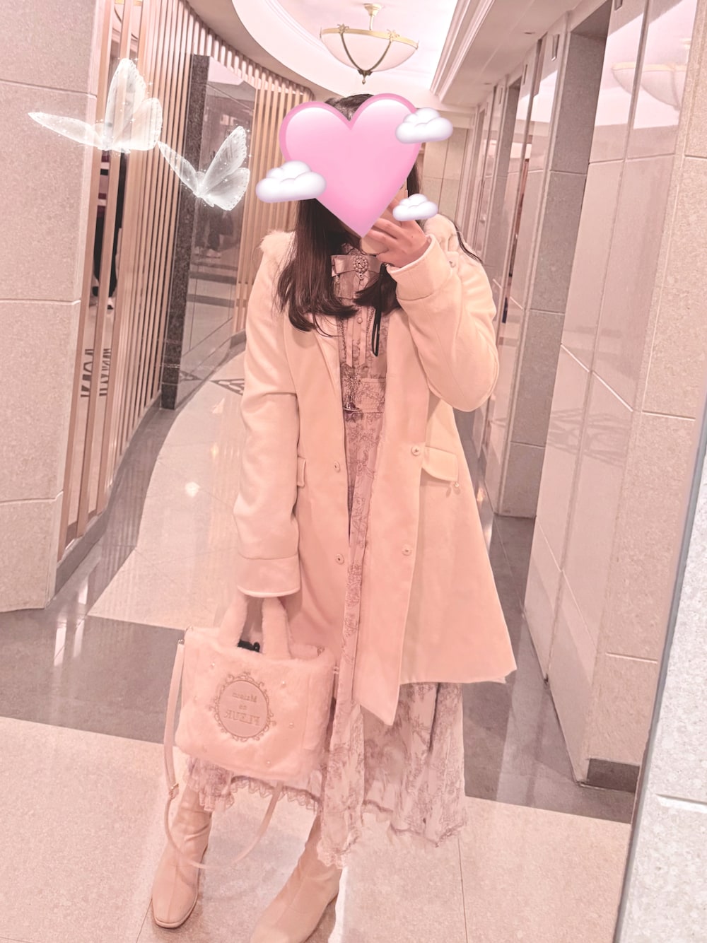 「ロジータ、rojita、清楚系、量產型、LODISPOTTO、Maison de FLEUR、Vivienne Westwood、真冬のあったかスタイル、春先取り、キレイめコーデ」｜「LODISPOTTOのアイテム（ジャケット/アウター、ホワイト系）」を使った、ななみさん（レディース・154cm）の冬コーディネートの1枚目の写真