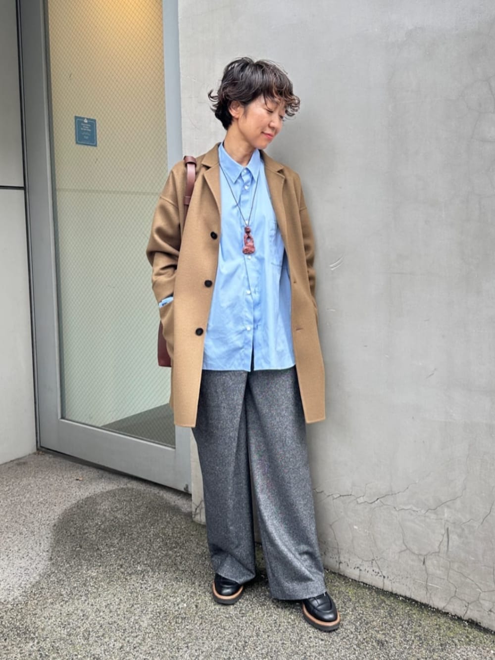 GALERIE VIEのチェスターコートを使った人気ファッション