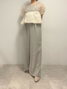 「結婚式」｜「アイテム（パンプス、ゴールド系）」を使った、mihoさん（レディース・156cm）の秋コーディネート