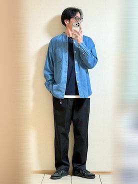 「WYM LIDNM（ウィム バイ リドム）のCOOL DRY DENSE TEE -STANDARD FIT-（Tシャツ/カットソー、ブルー系）」を使った、Sammyサミーさん（メンズ・177cm）の夏コーディネート