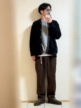 「URBAN RESEARCH（アーバンリサーチ）のモールニットカーディガン（カーディガン/ボレロ、ブラック系）」を使った、Sammyサミーさん（メンズ・177cm）の春コーディネート