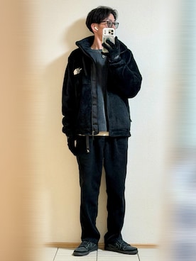 「Ray-Ban（レイバン）のアイテム」を使った、Sammyサミーさん（メンズ・177cm）の冬コーディネート