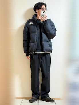 「アイテム（スニーカー）」を使った、Sammyサミーさん（メンズ・177cm）の冬コーディネート