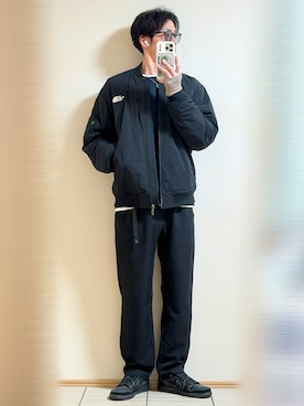 「アイテム（サングラス）」を使った、Sammyサミーさん（メンズ・177cm）の冬コーディネート