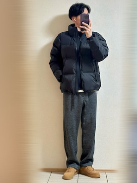 「Gramicci（グラミチ）のアイテム（スラックス）」を使った、Sammyサミーさん（メンズ・177cm）の冬コーディネート