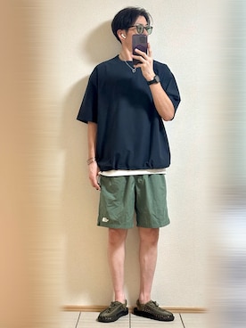 「アイテム（バングル/リストバンド）」を使った、Sammyサミーさん（メンズ・177cm）の夏コーディネート