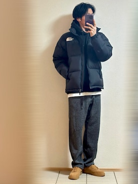 「Gramicci（グラミチ）のアイテム（スラックス）」を使った、Sammyサミーさん（メンズ・177cm）の冬コーディネート