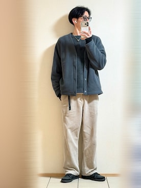 「GLOBAL WORK（グローバルワーク）のグローバルワーク　やわらかリッチモールニット/クルー/581133（ニット/セーター、グレー系）」を使った、Sammyサミーさん（メンズ・177cm）の春コーディネート