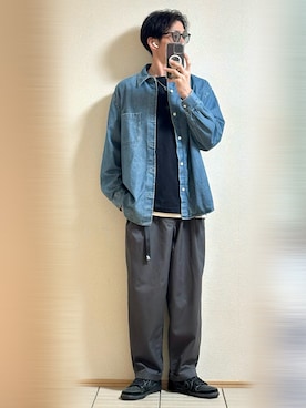 「アイテム（スニーカー）」を使った、Sammyサミーさん（メンズ・177cm）の秋コーディネート