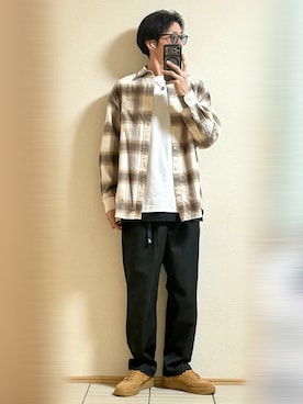 「Gramicci（グラミチ）のアイテム」を使った、Sammyサミーさん（メンズ・177cm）の秋コーディネート