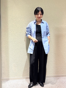 「かぐれ（カグレ）のコットンストライプレギュラーシャツ（シャツ/ブラウス）」を使った、秋山 里織さん（レディース・158cm）の秋コーディネート