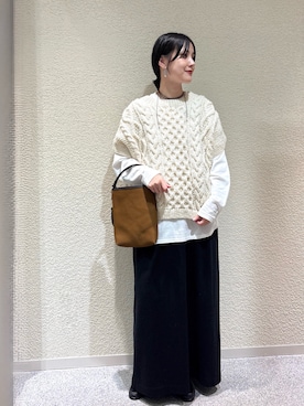 「かぐれ（カグレ）のアイテム（スカート）」を使った、秋山 里織さん（レディース・158cm）の秋コーディネート