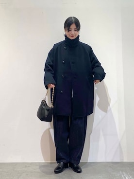 「雨の日コーデ」｜「アイテム（ピーコート）」を使った、秋山 里織さん（レディース・158cm）の秋コーディネート