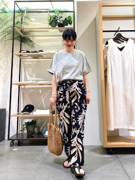 「アイテム（トートバッグ）」を使った、saoriさん（レディース・158cm）の夏コーディネート
