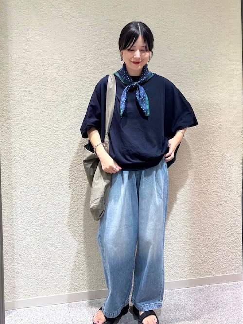 フェードデニムイージーパンツ