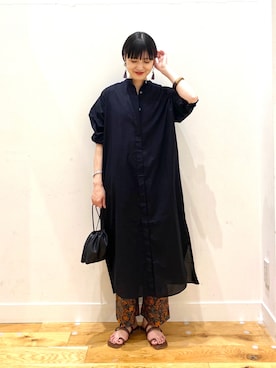 「URBAN RESEARCH DOORS WOMENS」｜「アイテム（その他）」を使った、秋山 里織さん（レディース・158cm）の春コーディネート
