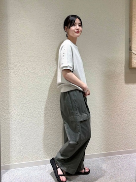 「かぐれ（カグレ）のサカリバーフレンチスリーブ（Tシャツ/カットソー）」を使った、秋山 里織さん（レディース・158cm）の春コーディネート