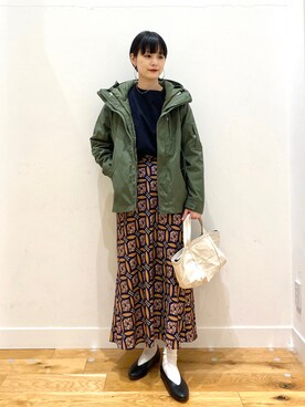 「タックイン」｜「アイテム（マウンテンパーカー）」を使った、saoriさん（レディース・158cm）の冬コーディネート