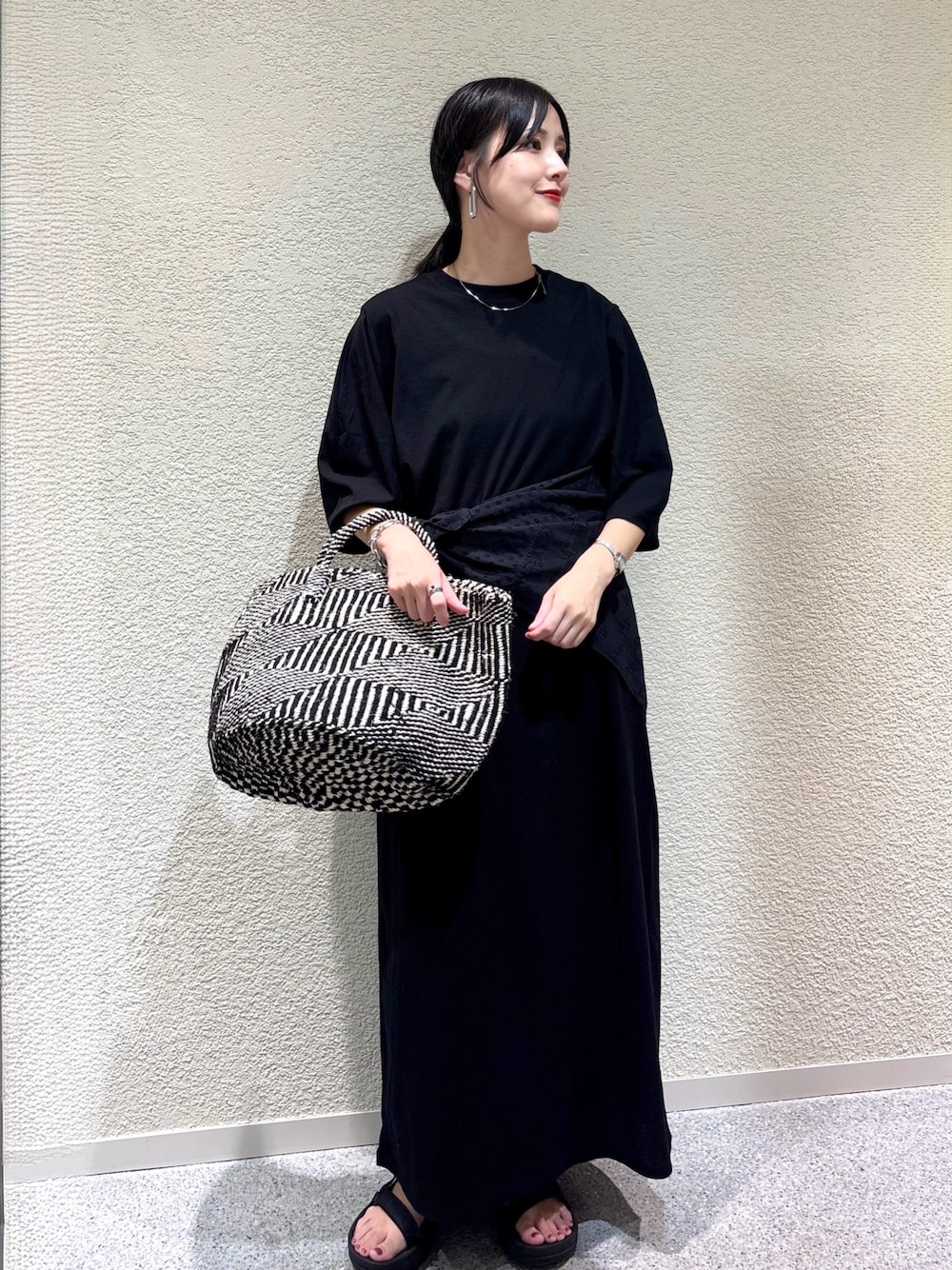 かぐれ（カグレ）の「『2サイズ展開』コクーンスリーブストレート