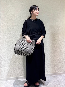 「かぐれ（カグレ）の『2サイズ展開』コクーンスリーブストレートワンピース（ワンピース）」を使った、秋山 里織さん（レディース・158cm）の秋コーディネート