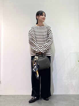 「かぐれ（カグレ）のボーダーワイドカットソー（Tシャツ/カットソー）」を使った、秋山 里織さん（レディース・158cm）の秋コーディネート