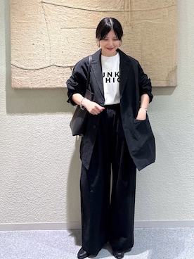 「アイテム（ローファー）」を使った、秋山 里織さん（レディース・158cm）の秋コーディネート