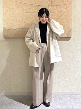 「アイテム（テーラードジャケット、パープル系）」を使った、秋山 里織さん（レディース・158cm）の秋コーディネート