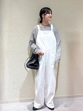 「アイテム（その他雑貨）」を使った、秋山 里織さん（レディース・158cm）の秋コーディネート