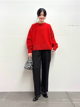 「アイテム（その他シューズ）」を使った、秋山 里織さん（レディース・158cm）の冬コーディネート