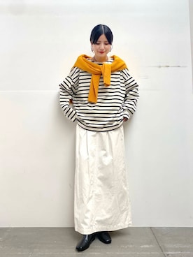 「かぐれ（カグレ）のボーダーワイドカットソー（Tシャツ/カットソー）」を使った、秋山 里織さん（レディース・158cm）の秋コーディネート