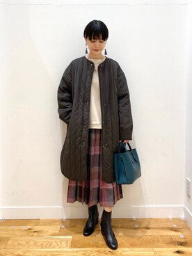 「チェック柄に恋してる」｜「アイテム（ダウンジャケット/コート）」を使った、saoriさん（レディース・158cm）の冬コーディネート