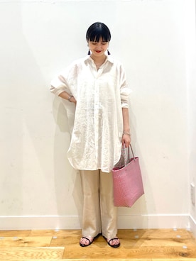 「KBF+（ケービーエフプラス）のアイテム」を使った、秋山 里織さん（レディース・158cm）の春コーディネート