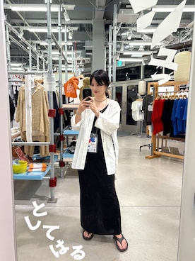 「アイテム（チョーカー）」を使った、秋山 里織さん（レディース・158cm）の夏コーディネート