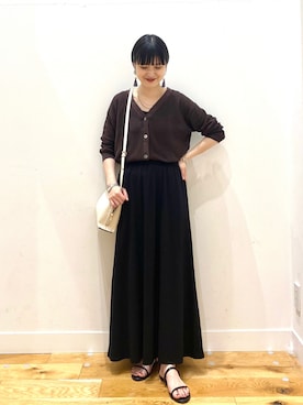 「KBF+（ケービーエフプラス）のアイテム」を使った、秋山 里織さん（レディース・158cm）の春コーディネート